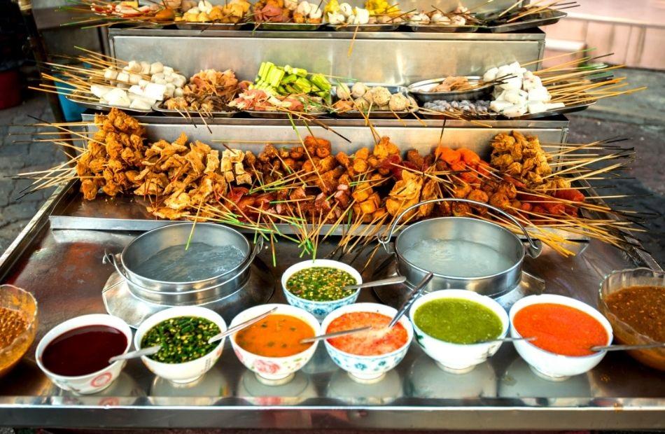 How to save money when traveling