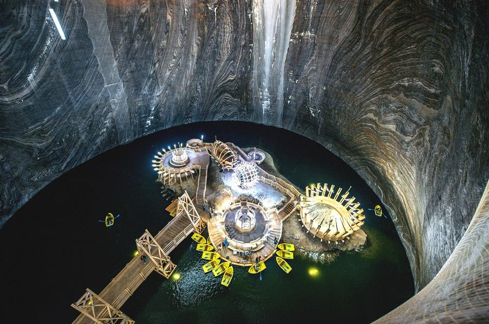 Turda Salt mine inside lake