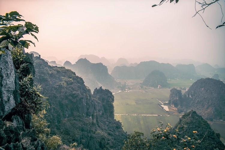 Hang Mua Cave Ninh Binh panoramic view