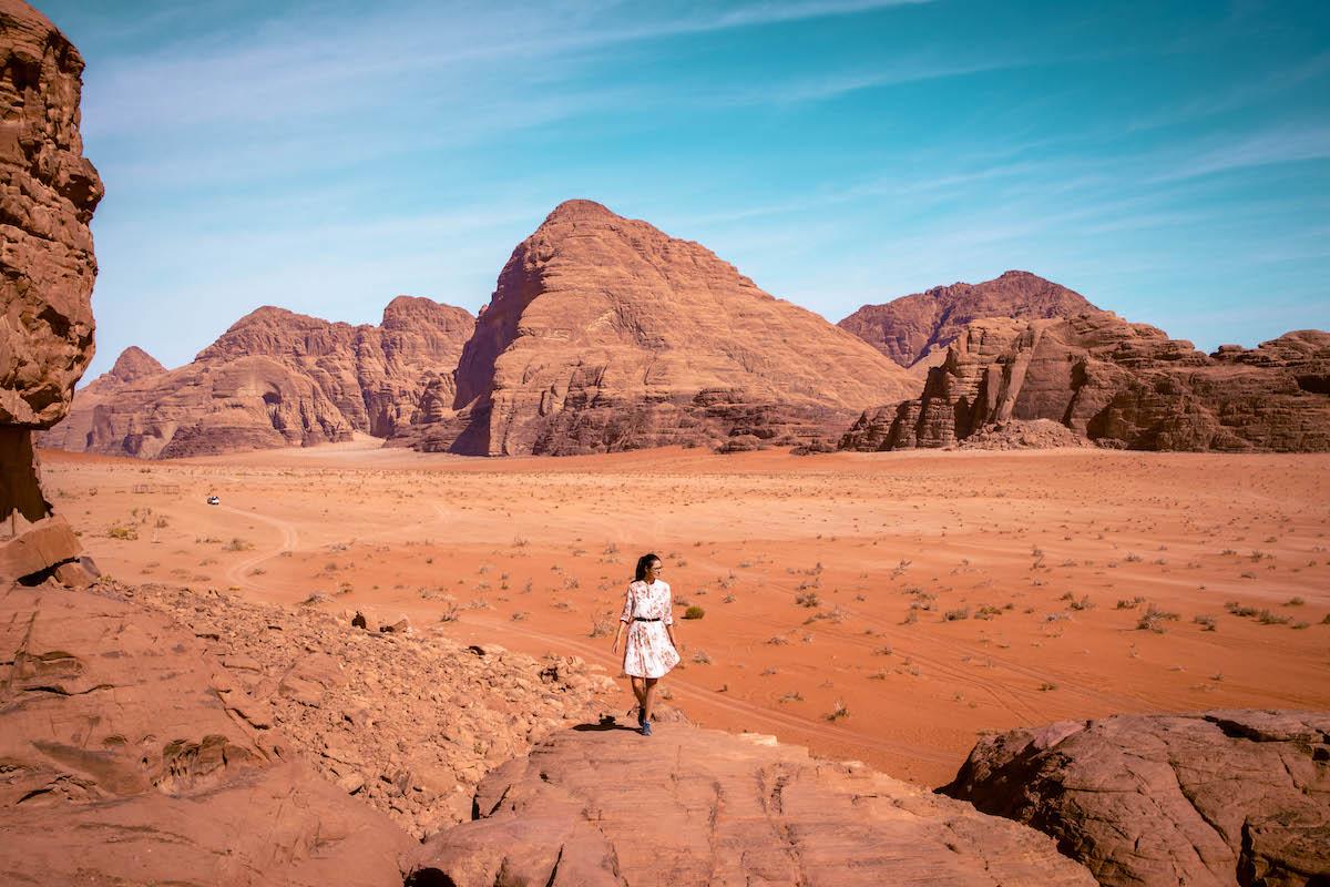 Wadi Rum jeep tour, wadi rum desert tour, wadi rum safari