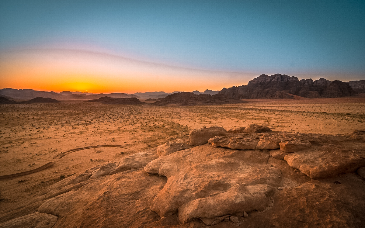 sunset in wadi rum, best sunset locations in Wadi Rum, sunset view Wadi Rum